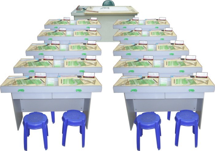 工程制圖實驗室設(shè)備,工程制圖實驗室,工程制圖桌(圖1)