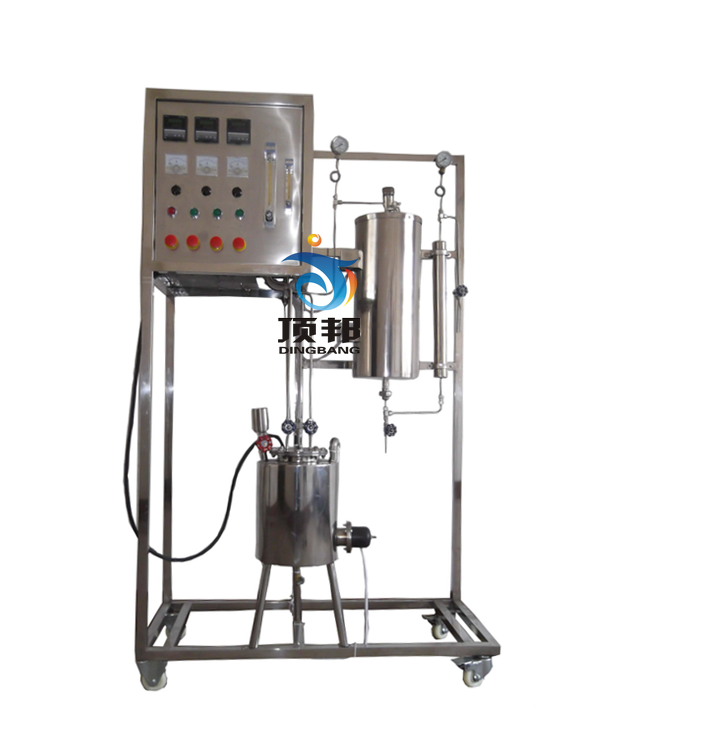 NOx的氨選擇性催化還原實(shí)驗(yàn)裝置