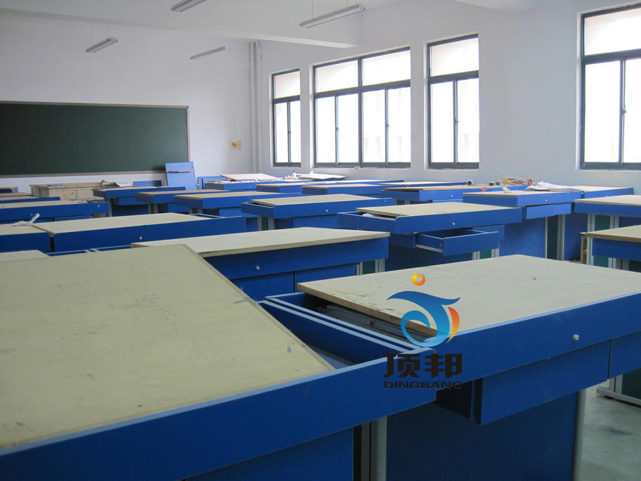 機(jī)械制圖實(shí)訓(xùn)室