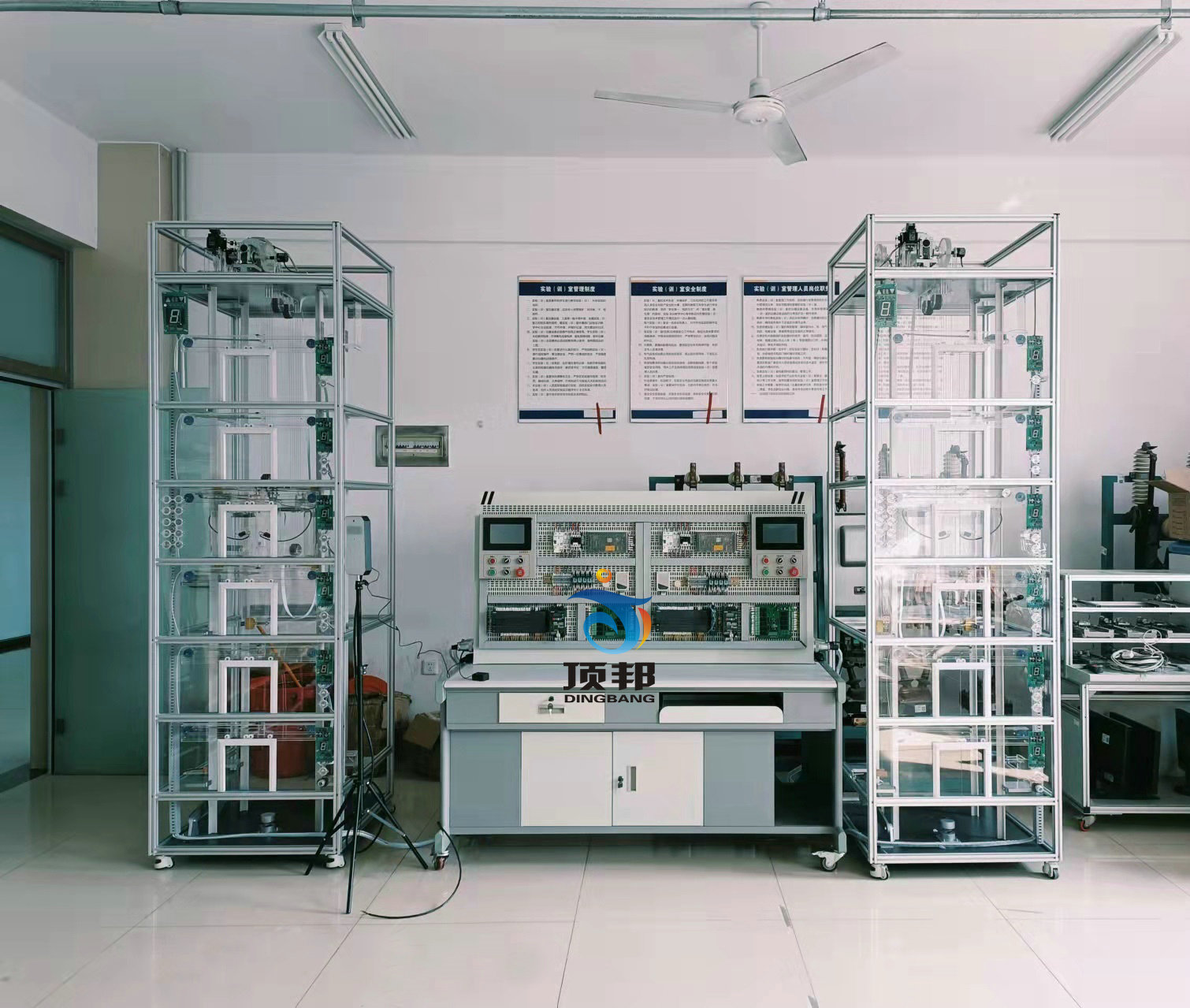 雙聯(lián)教學電梯控制技術(shù)綜合實訓裝置