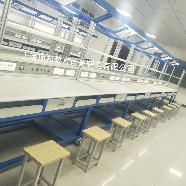 計(jì)算機(jī)組裝與維護(hù)實(shí)訓(xùn)裝置