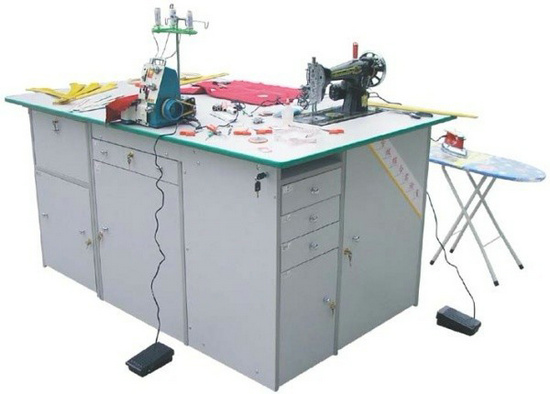 中學(xué)勞技實(shí)驗(yàn)臺