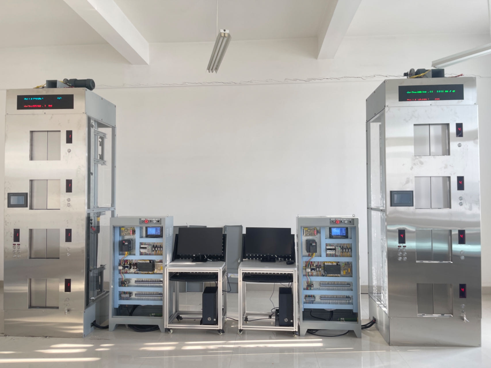 電梯控制技術(shù)實訓裝置