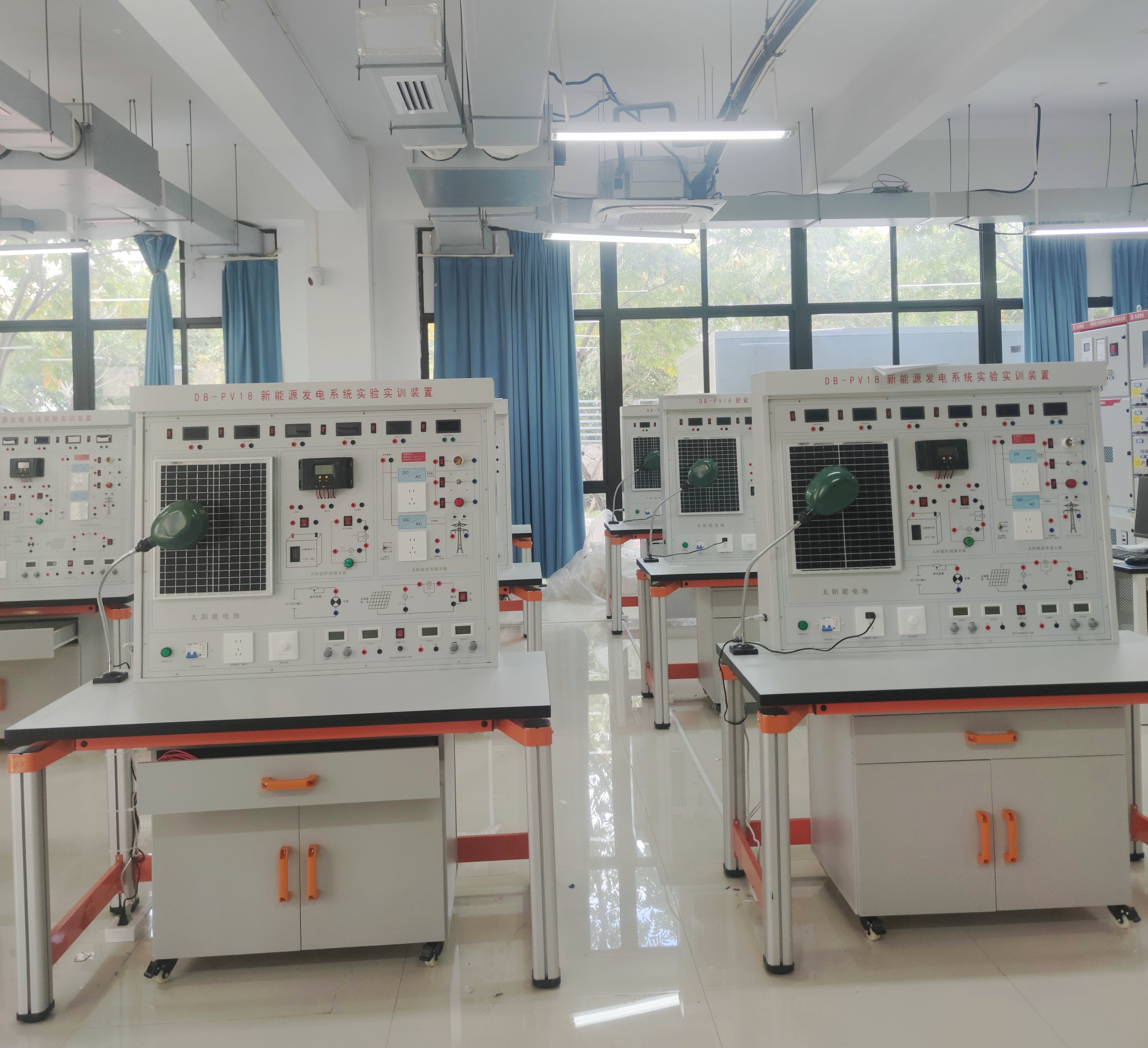 太陽能光伏發(fā)電系統(tǒng)實驗實訓(xùn)裝置