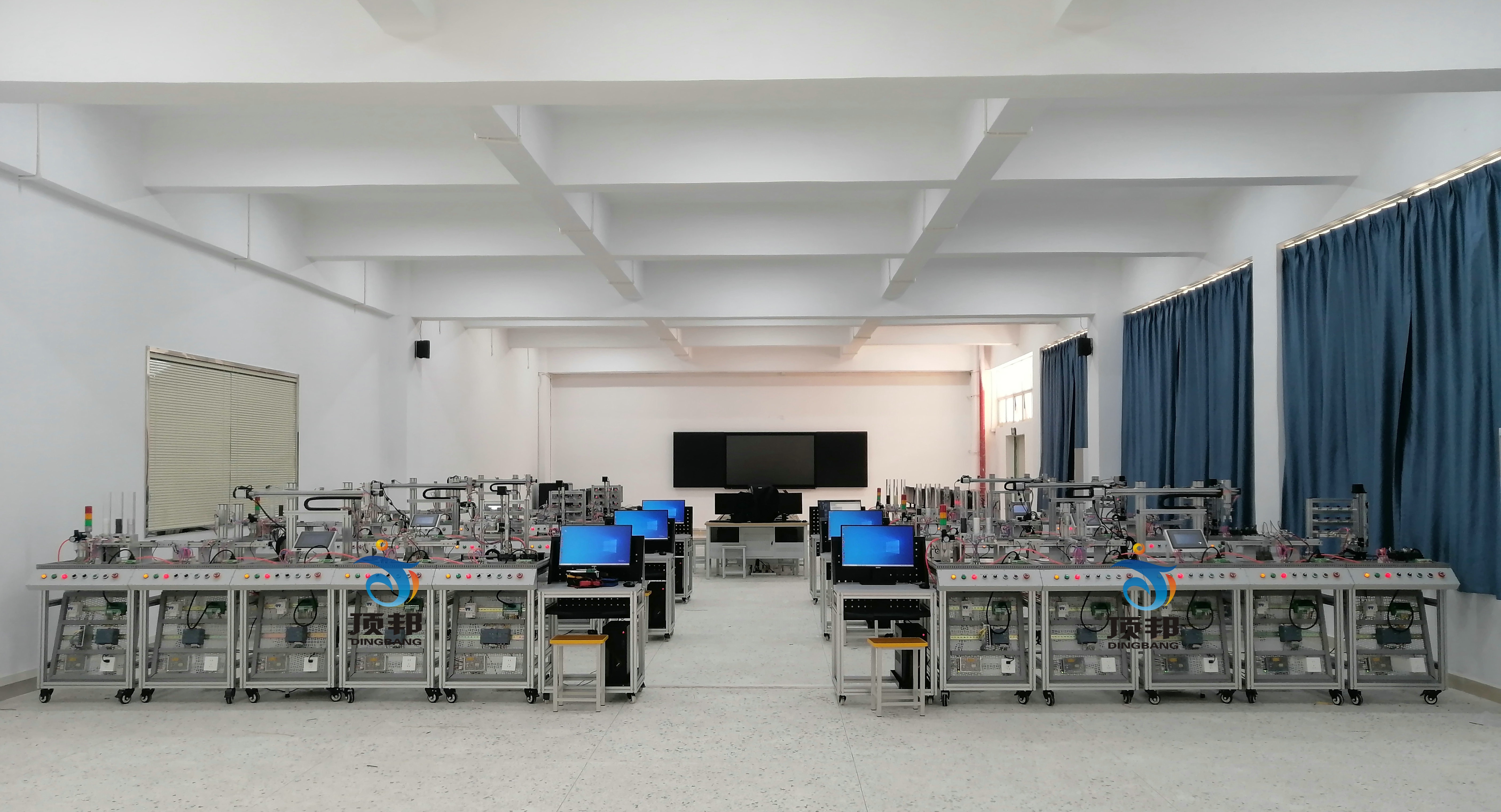 創(chuàng)新模塊化自動生產(chǎn)線實訓系統(tǒng)