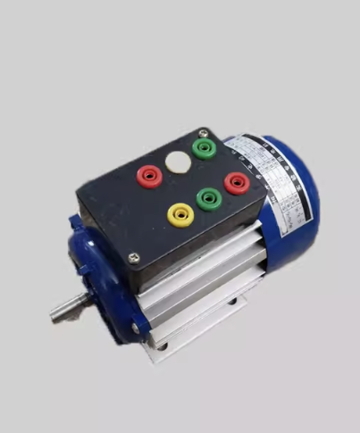 三相交電機(jī)