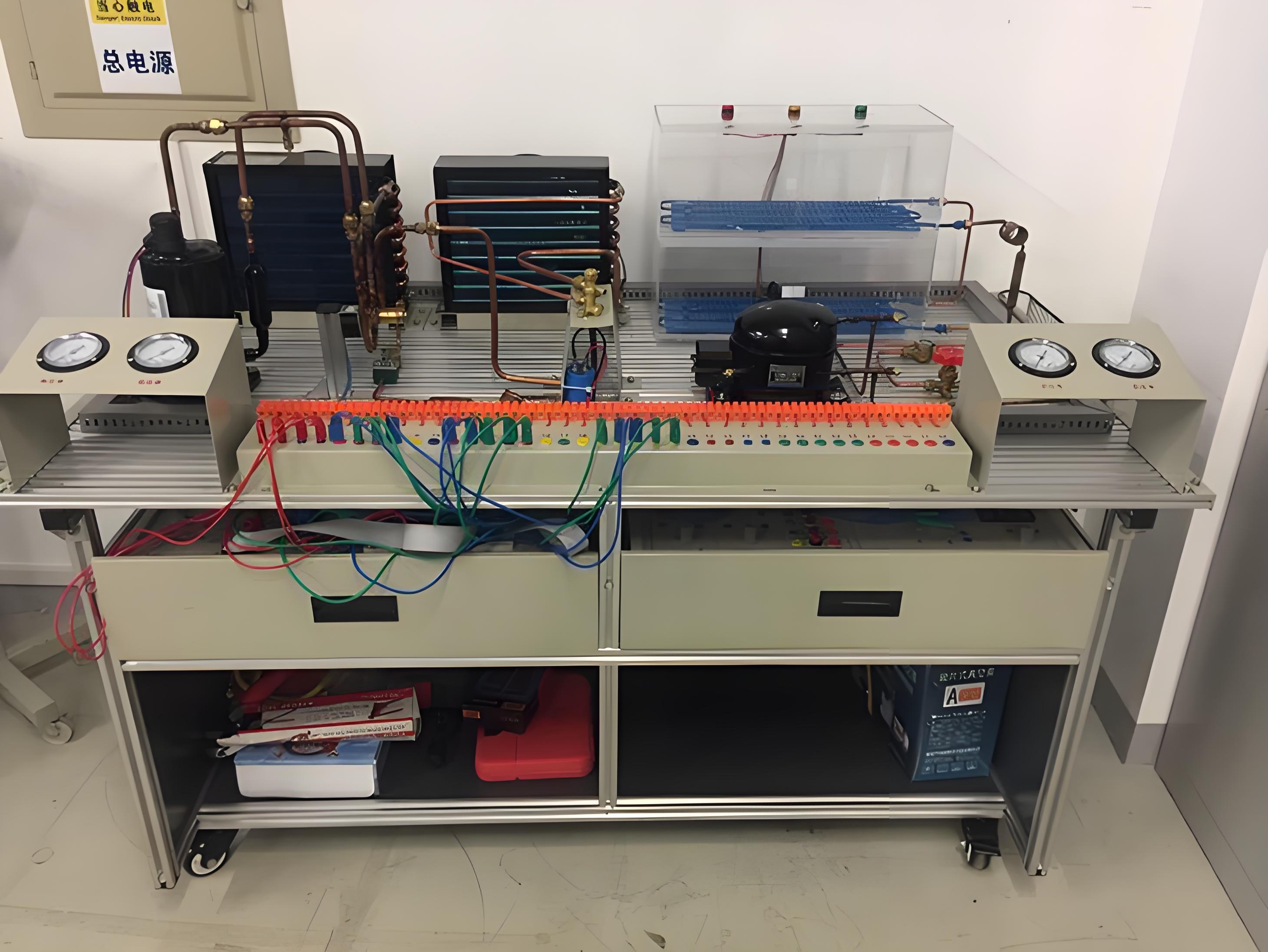 現(xiàn)代制冷與空調系統(tǒng)技能實訓裝置