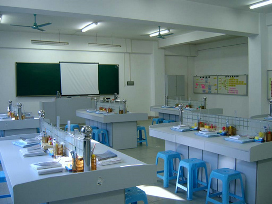 財(cái)會(huì)模擬實(shí)驗(yàn)室管理制度與建設(shè)思路