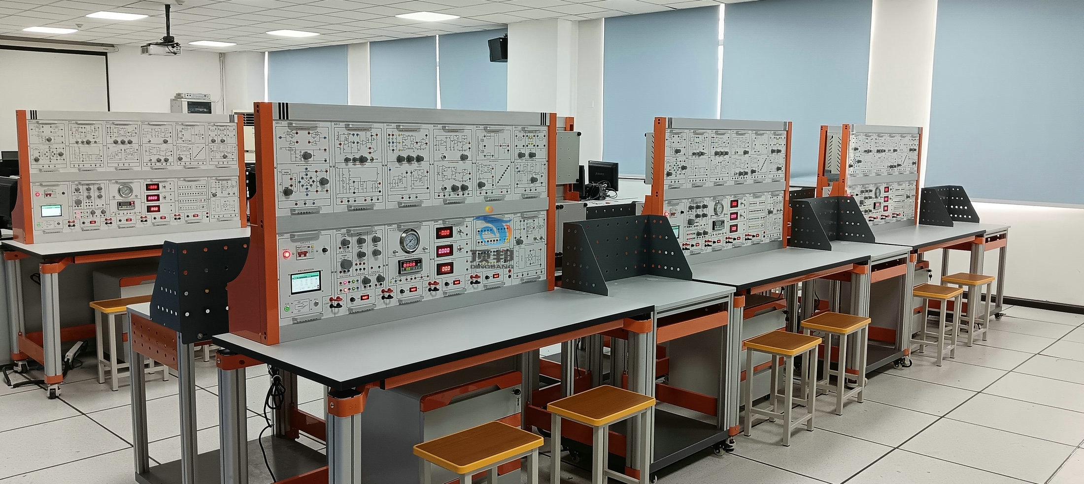 傳感器智能檢測(cè)實(shí)訓(xùn)裝置