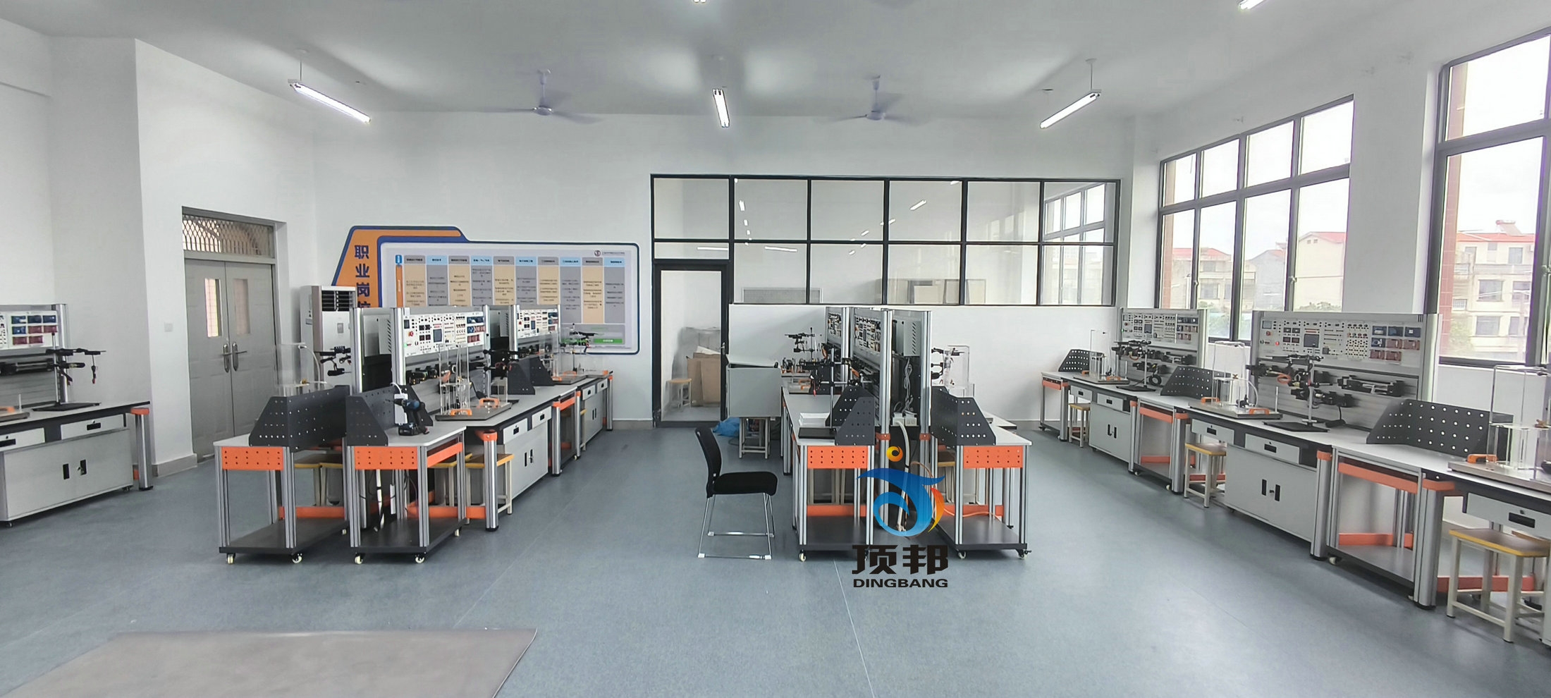 工業(yè)傳感器檢測及控制實(shí)訓(xùn)臺(tái)