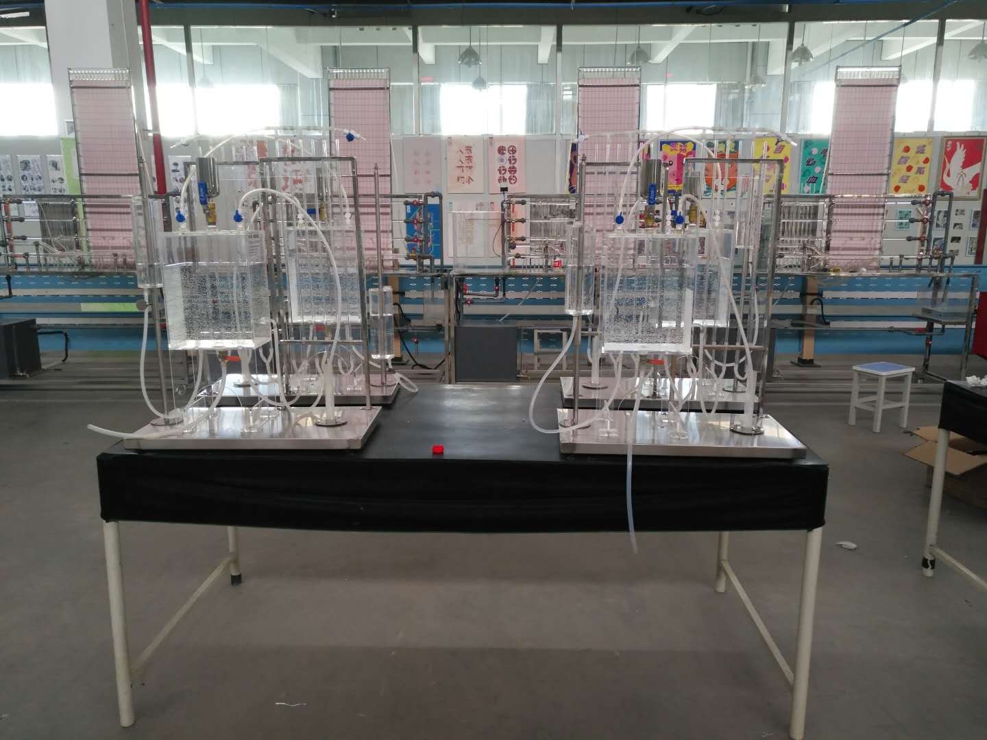 西京學(xué)院流體力學(xué)綜合實(shí)驗(yàn)裝置(圖2)