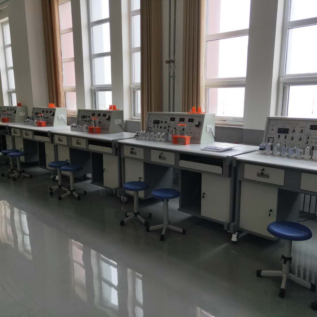 河北交通職業(yè)技術(shù)學(xué)院傳感器與檢測(cè)技術(shù)實(shí)驗(yàn)裝置(圖3)