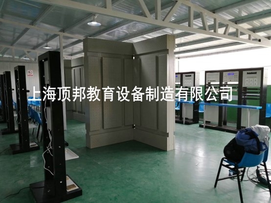 南京工業(yè)科技技工學(xué)校網(wǎng)絡(luò)綜合布線實(shí)訓(xùn)室設(shè)備(圖8)