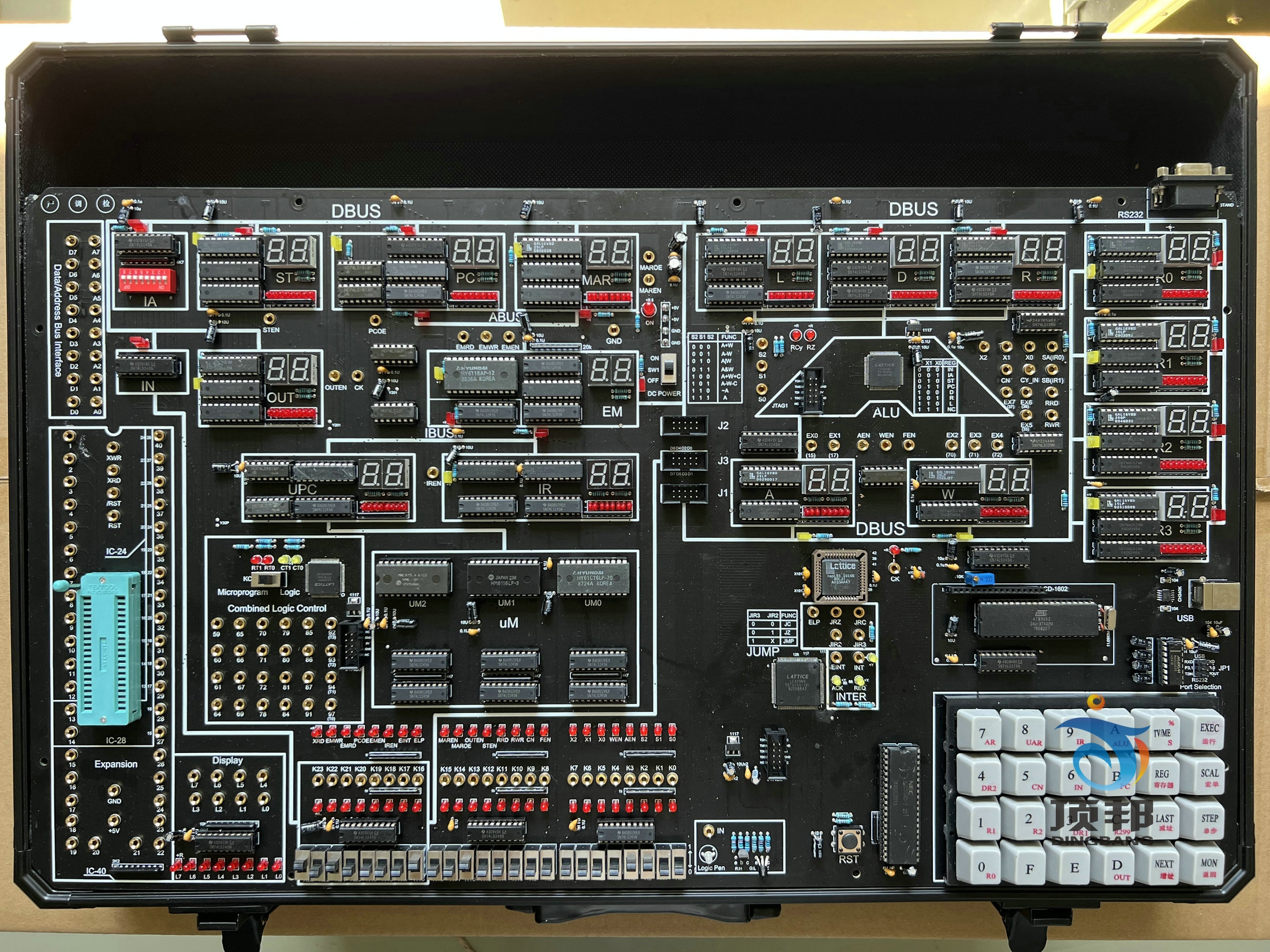 青島黃海學院計算機組成原理與系統(tǒng)結(jié)構(gòu)實驗箱(圖3)